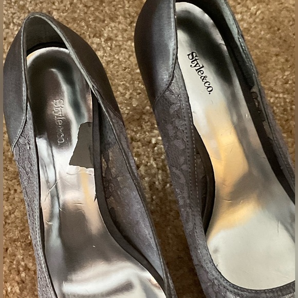 Style & Co Gray Peep toe heels - Picture 3 of 5
